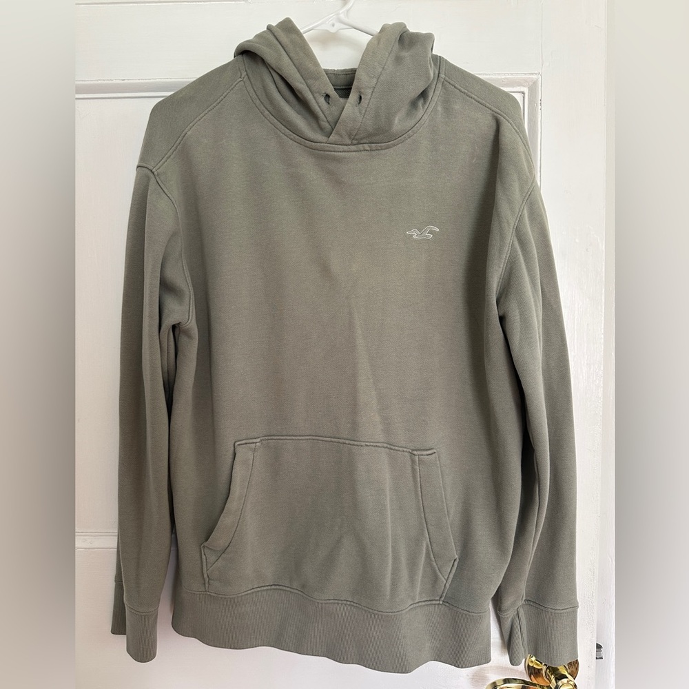 Women’s Hollister Must Have Collection SMALL Green Sweatshirt